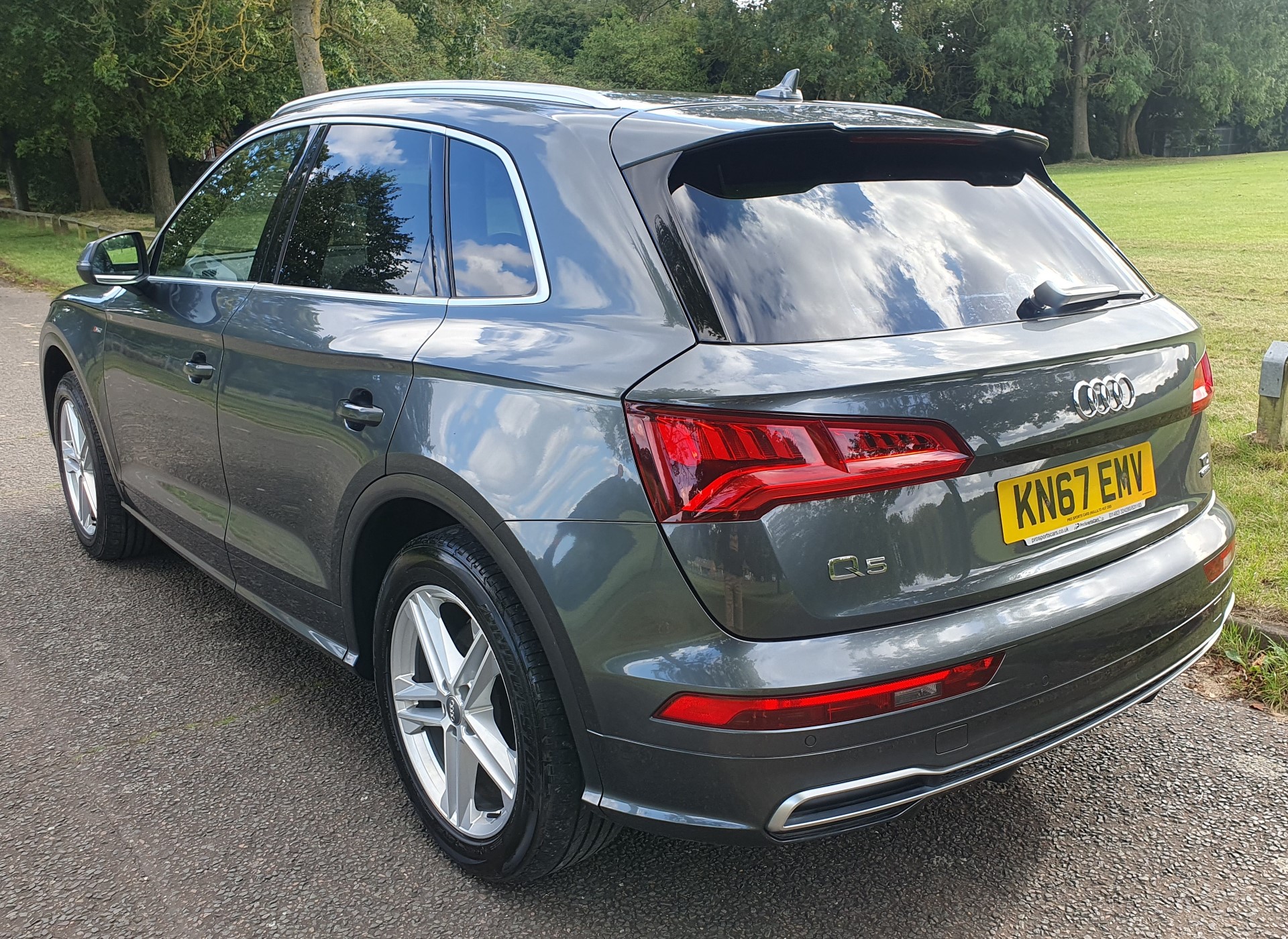 Used Audi Q5 for sale in Hemel Hempstead, Hertfordshire | Maylands Car ...