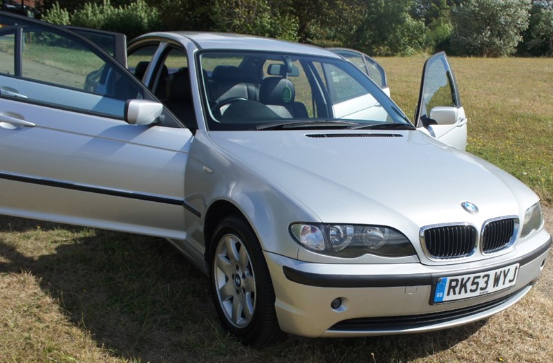 used BMW 318i SE in hemel-hempstead-hertfordshire