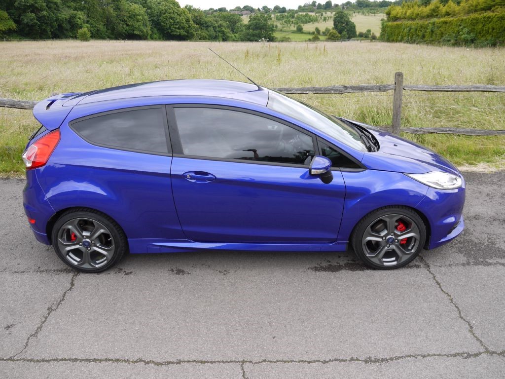 Used ford fiesta for sale in surrey #9