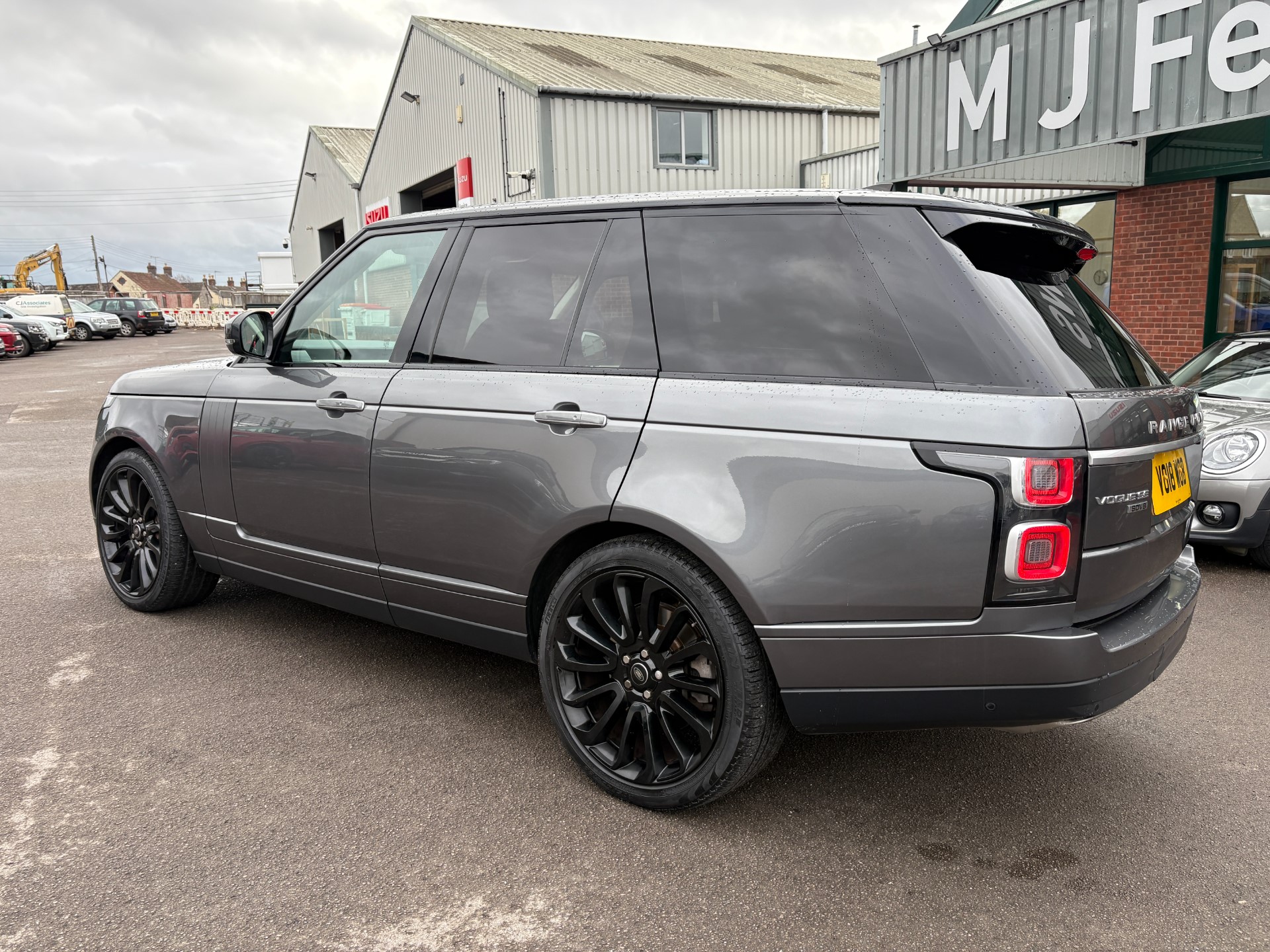 Used Land Rover Range Rover SDV8 VOGUE SE for sale in Charfield ...