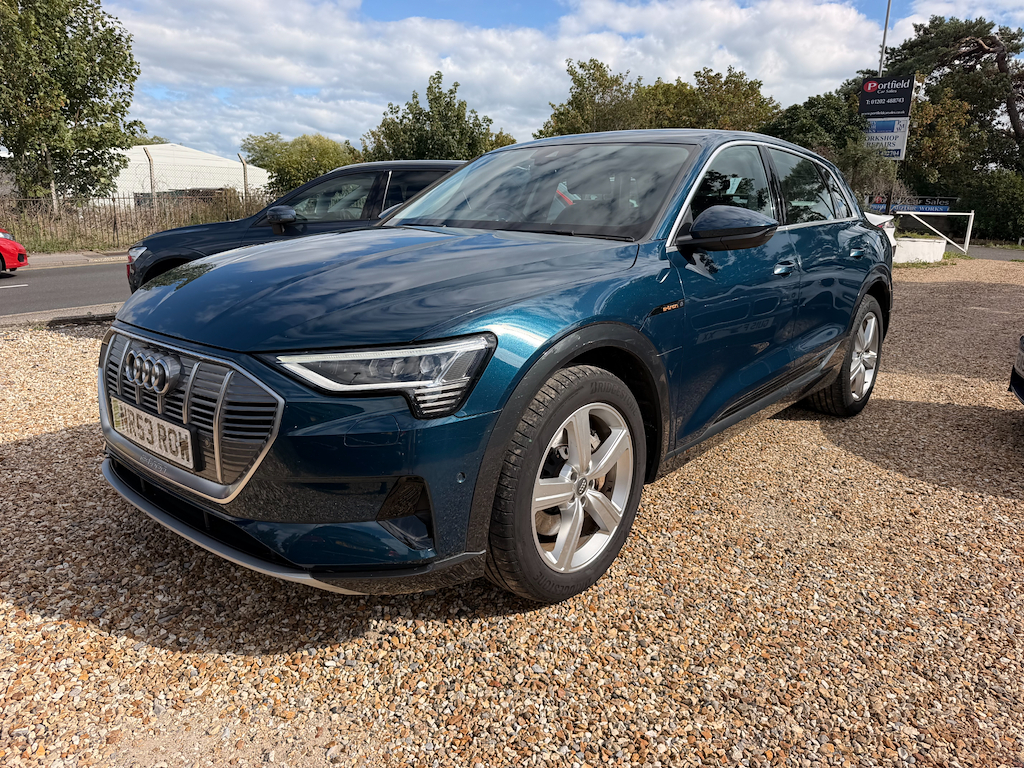 Audi E-tron