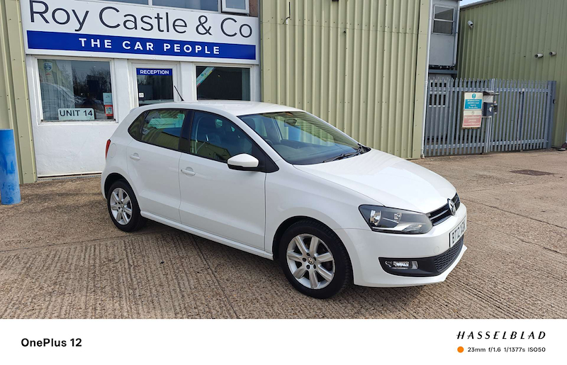 2012 VOLKSWAGEN POLO MATCH HATCHBACK PETROL MANUAL EURO 5 ULEZ COMPLIANT 5,995 YEAR 2012 12... photo