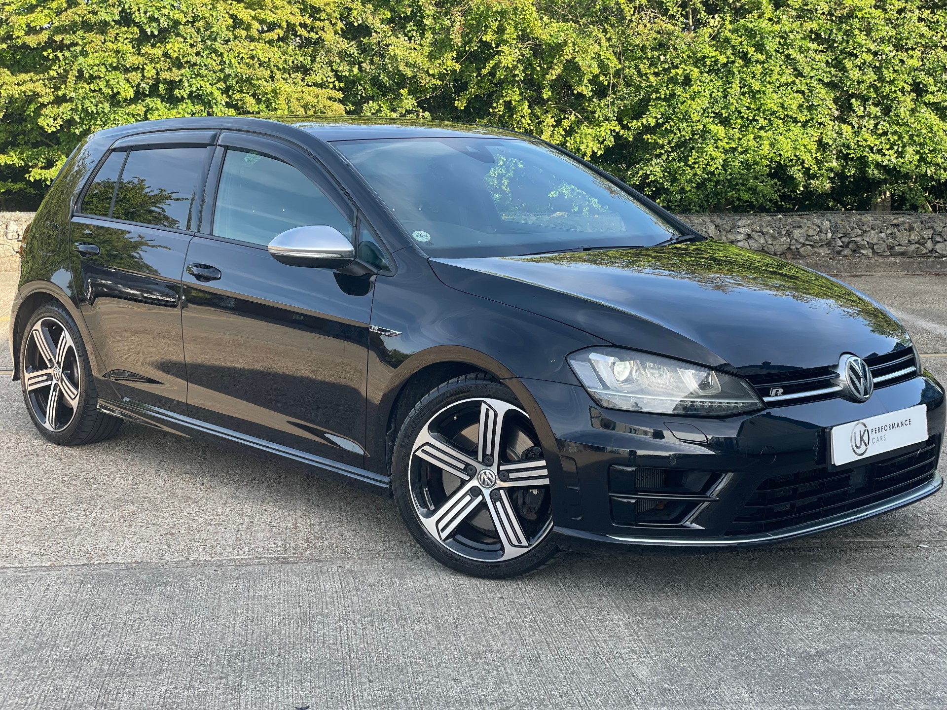 Volkswagen Golf R