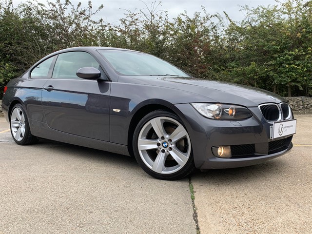 BMW 320i