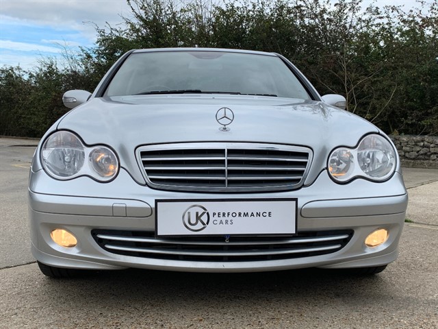 Mercedes C180