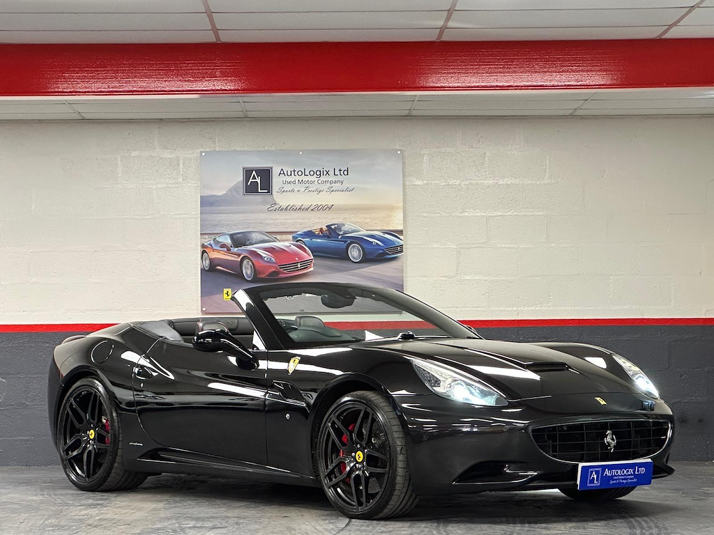 2010 Ferrari California 4.3L 4.3 F1...