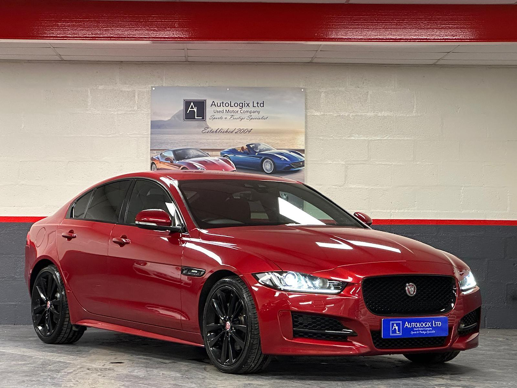 2019 Jaguar XE 2.0L 2.0d R-Sport...