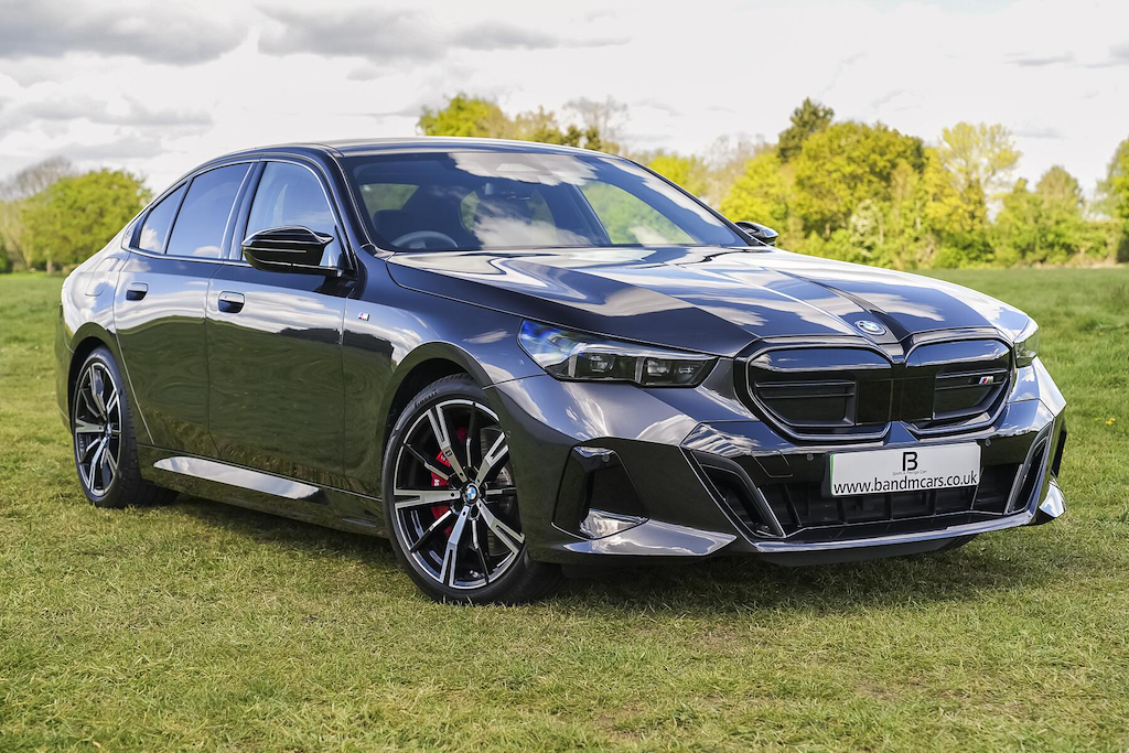 2025 BMW i5