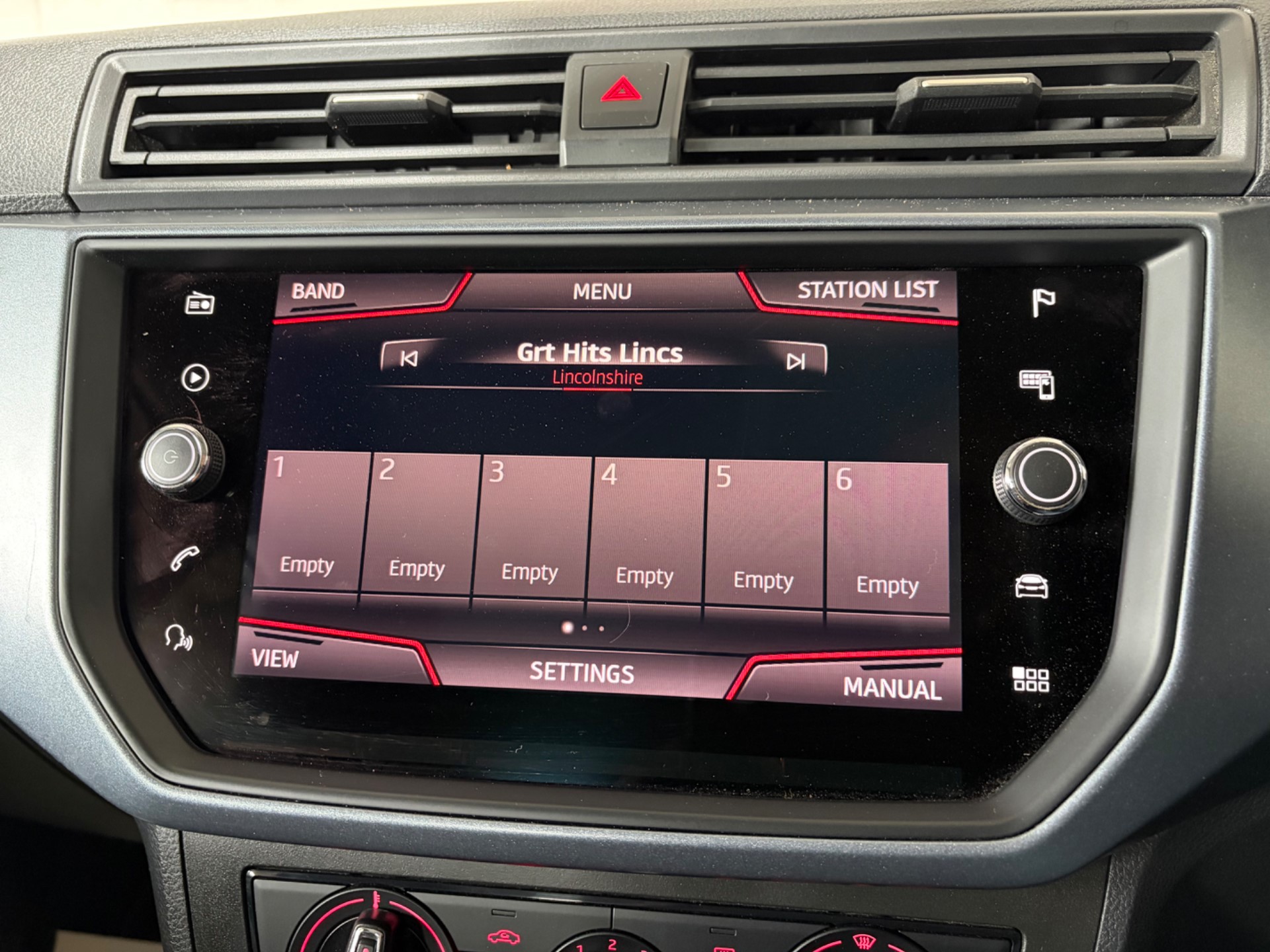 2019 SEAT Arona thumbnail 22