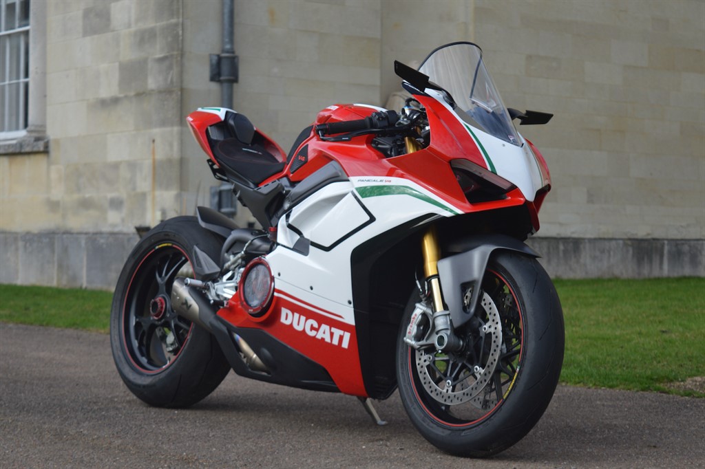 Panigale deals speciale v4