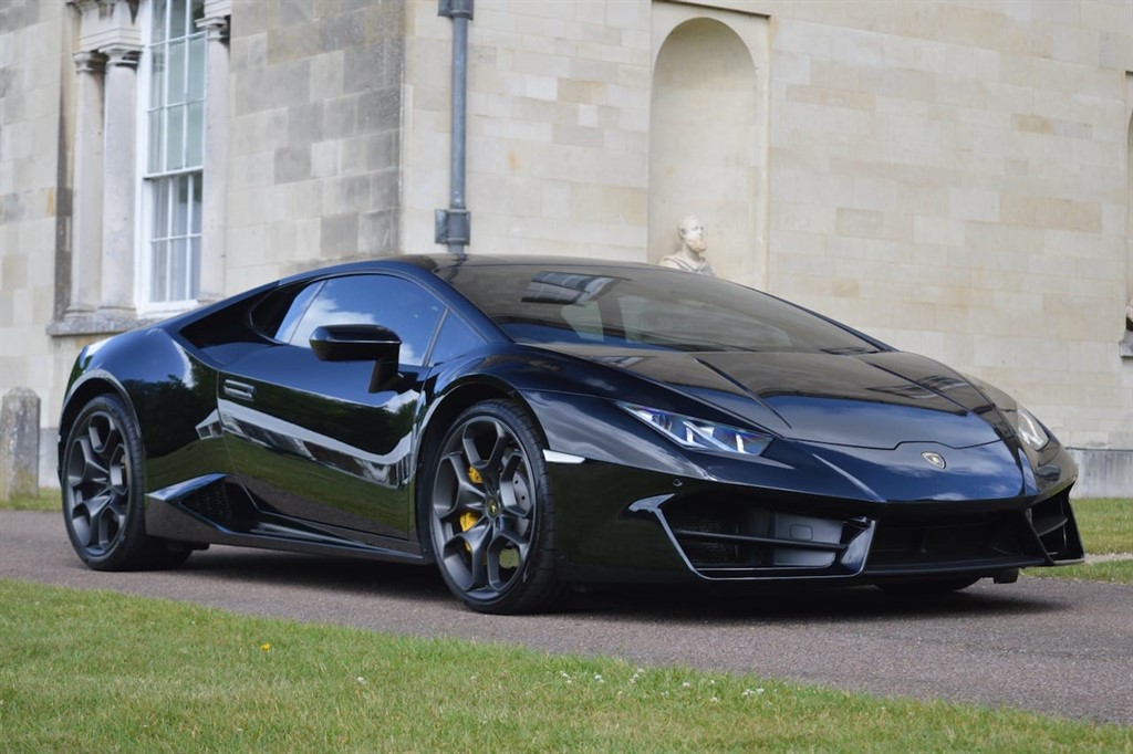 Used Lamborghini Huracan for sale in Hitchin, Hertfordshire | The Car Agents