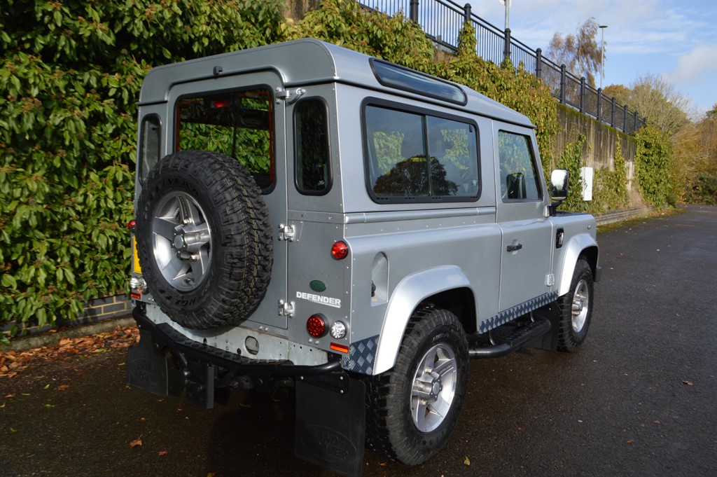 Land Rover Defender 90 2.4 TDCi XS Station Wagon 3dr Diesel Manual 4WD ...