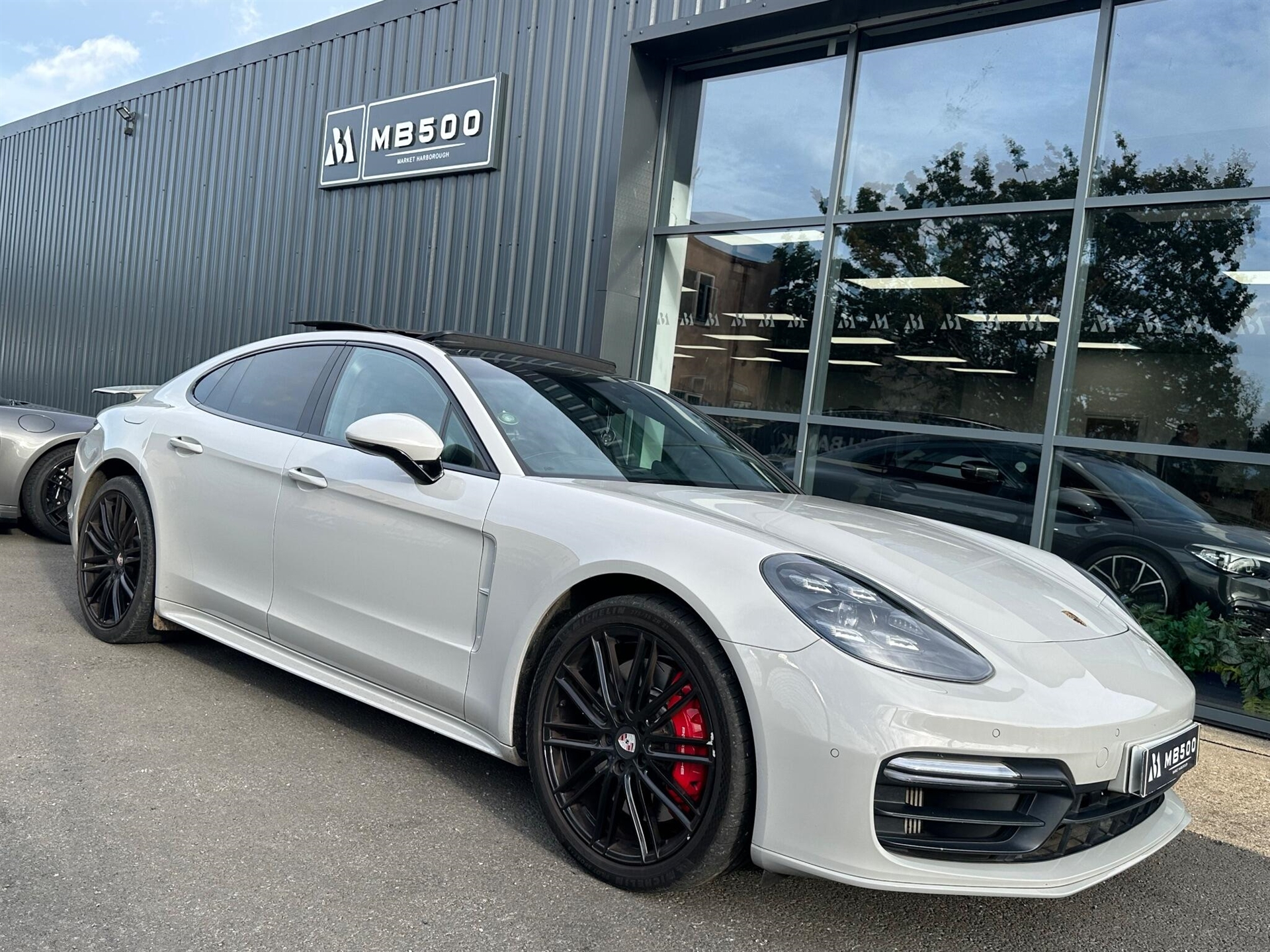 2019 Porsche Panamera