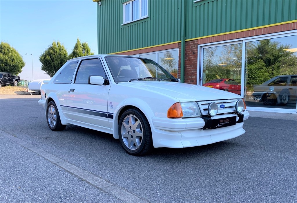 Used Diamond White Ford Escort For Sale Lincolnshire