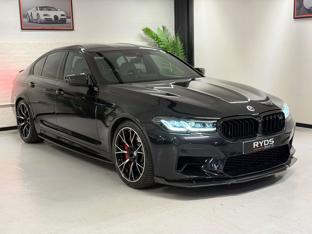 2022 BMW M5