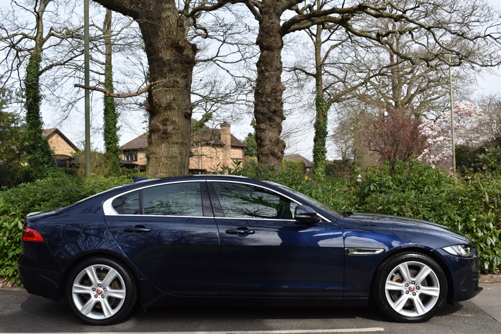 Jaguar XE | Westwell Jones | Jaguar Specialist in Farnborough