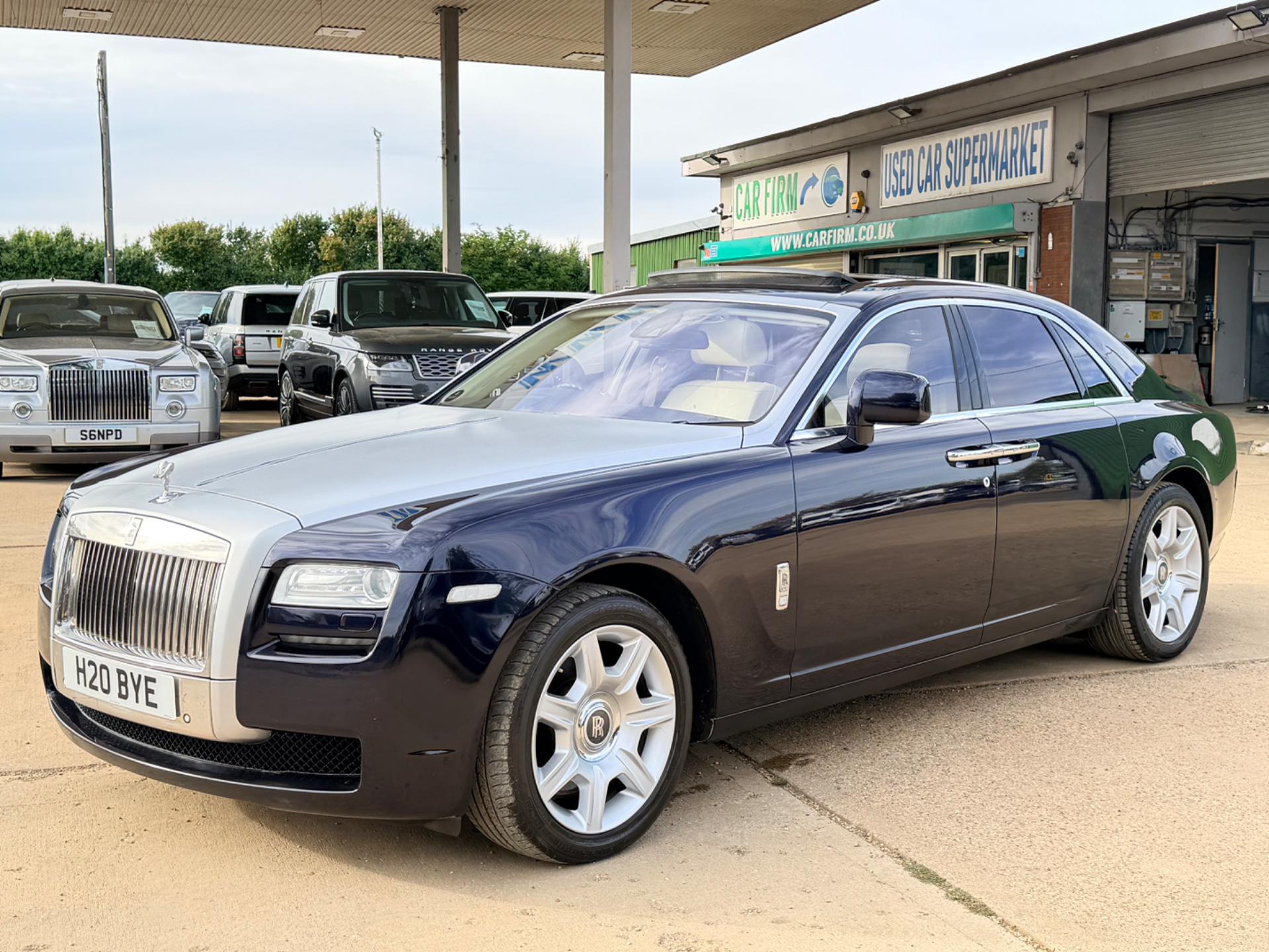 Rolls-Royce Ghost 2010