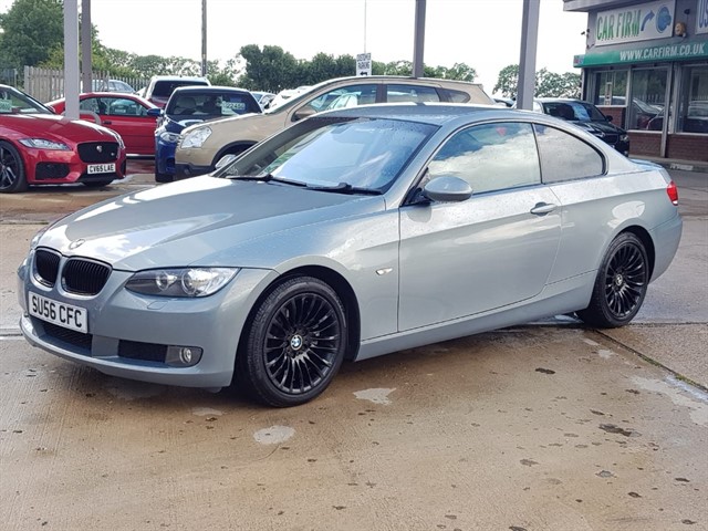 BMW 325i