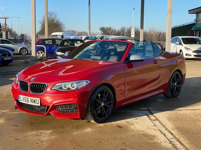 BMW M240i