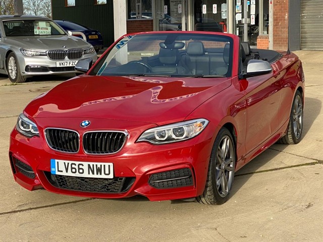 BMW M240i
