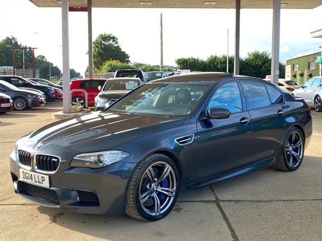 BMW M5
