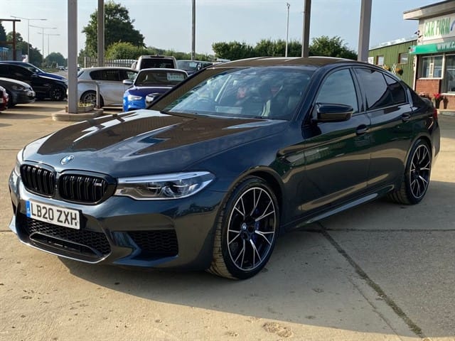 BMW M5