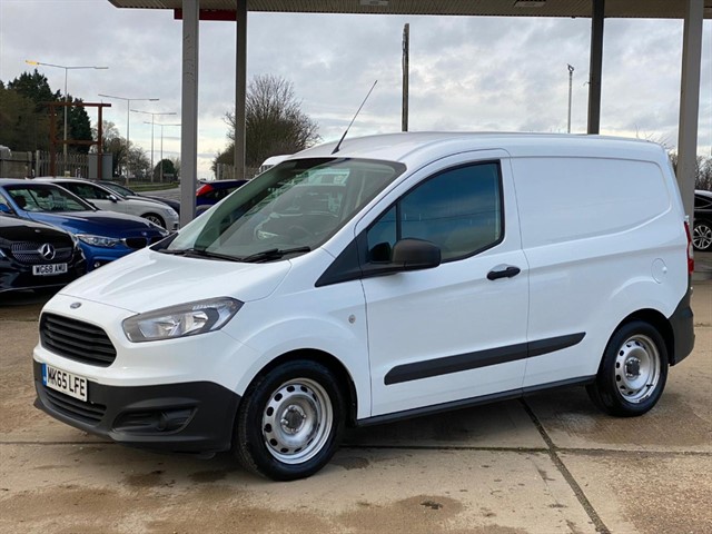Ford Transit Courier