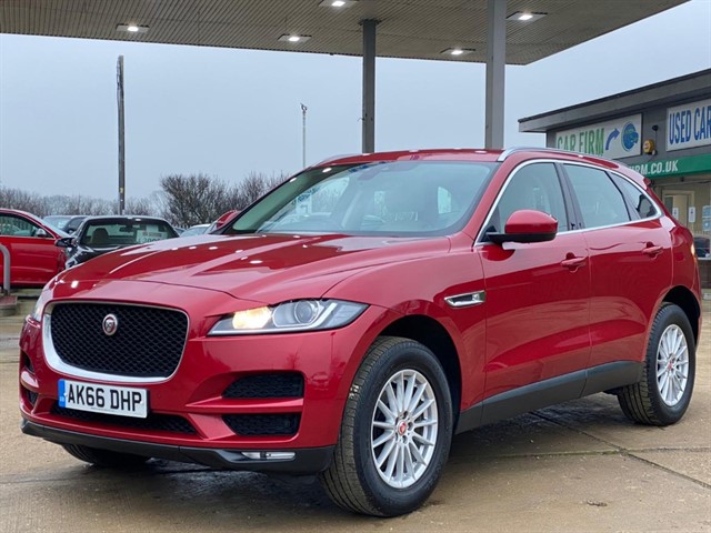 Jaguar F-Pace