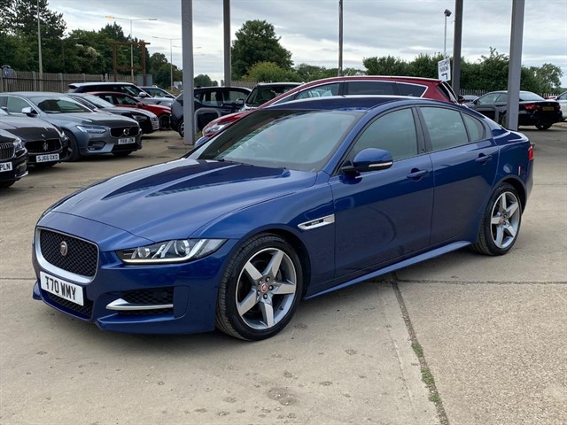 Jaguar XE