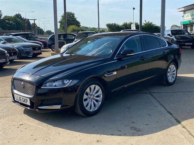 Jaguar XF