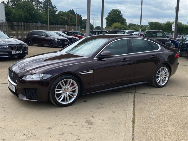 Jaguar XF