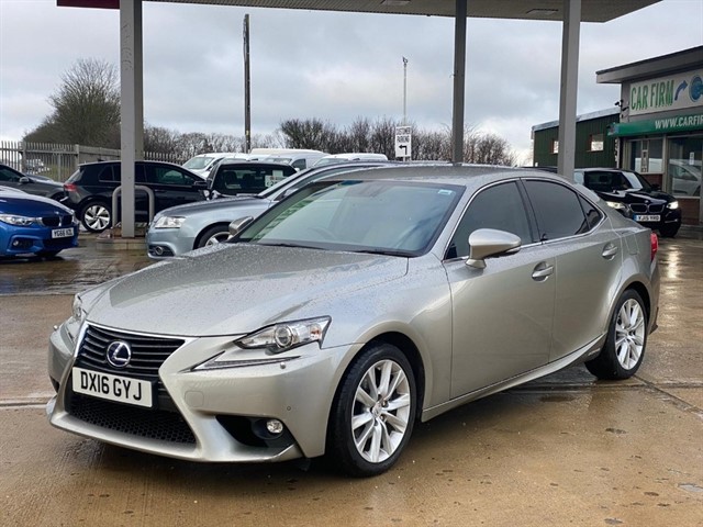 Lexus IS 300h