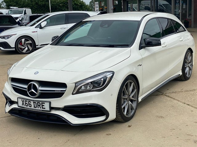 Mercedes CLA45 AMG