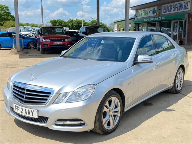 Mercedes E220