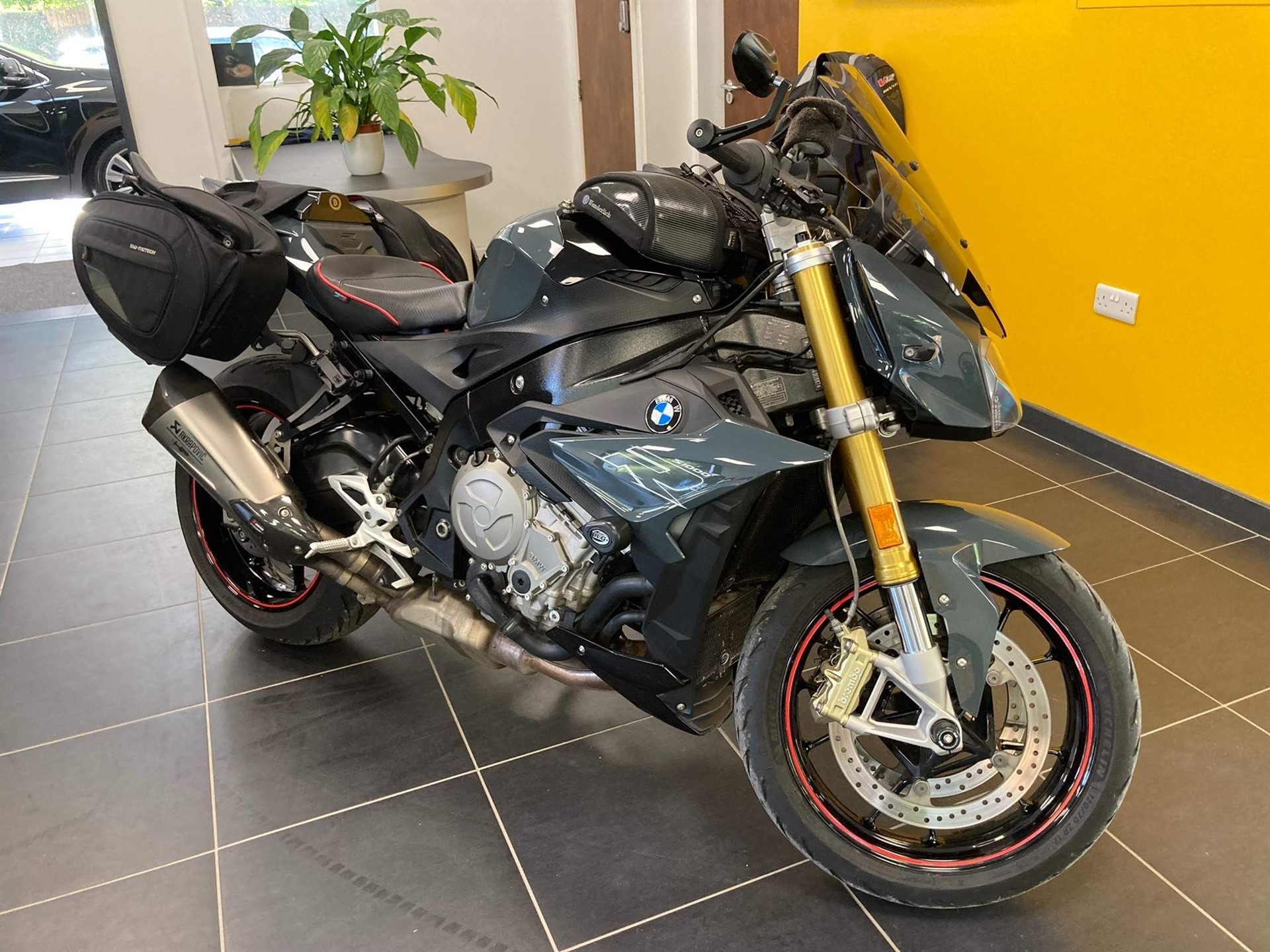 used bmw s1000r