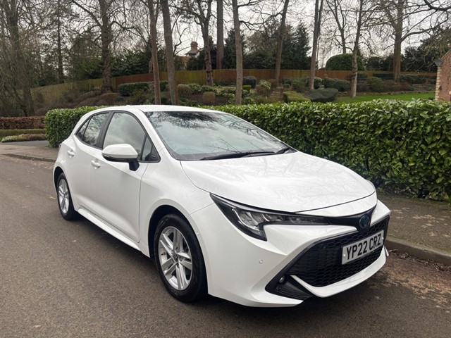 2022 COROLLA 1.8 VVT H ICON TECH CVT EURO 6 S S 5DR 17,995... photo