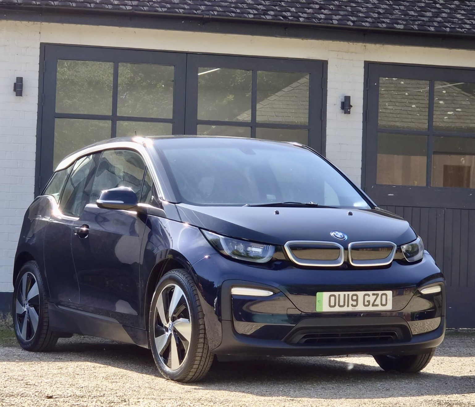 2019 BMW i3 42.2kWh Hatchback 5d...