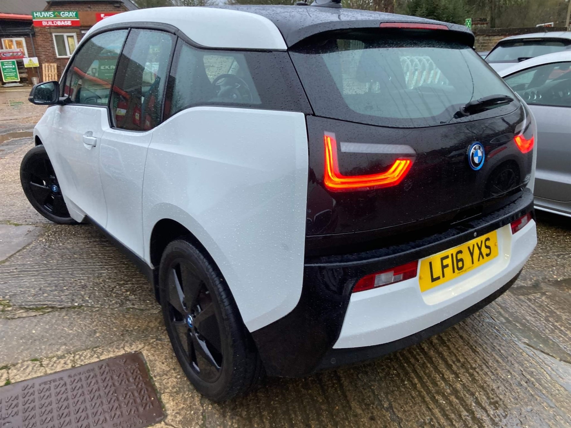 bmw i3 model car