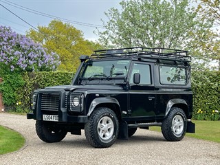 Used Land Rover Defenders for sale in Chelmsford, Essex | T. ELLIOTT ...