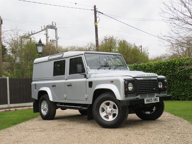 Used Land Rover Defenders In Chelmsford, Essex 