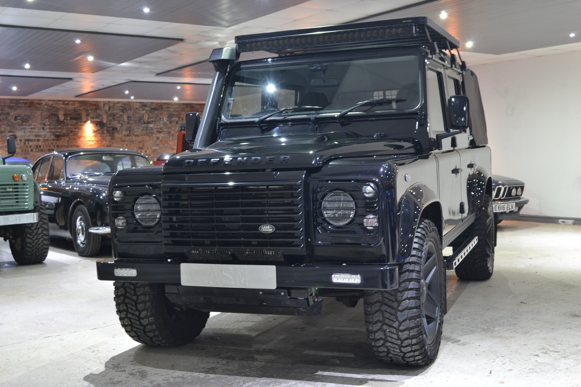 2014 Land Rover Defender 110