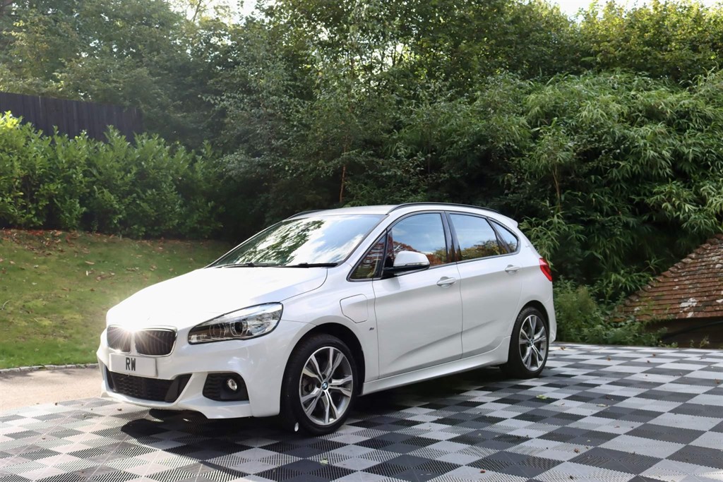 Bmw 225xe store m sport