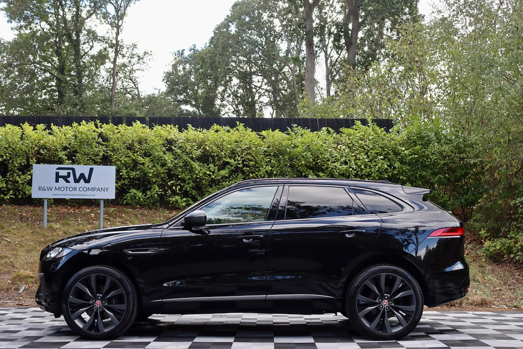 2019 Jaguar F-Pace