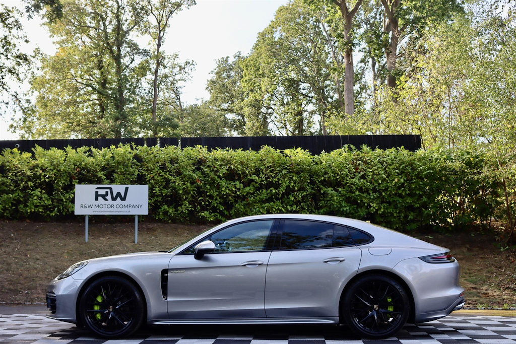 2019 Porsche Panamera