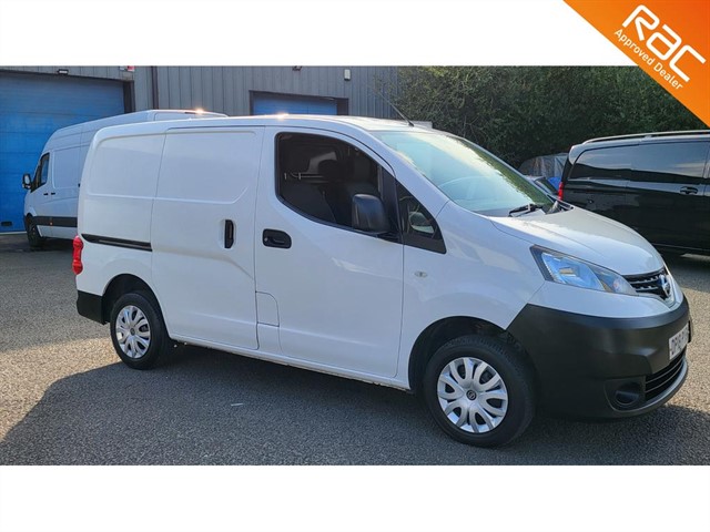 Used Vans for sale in Chesterfield, Derbyshire | Castle Hill Motors