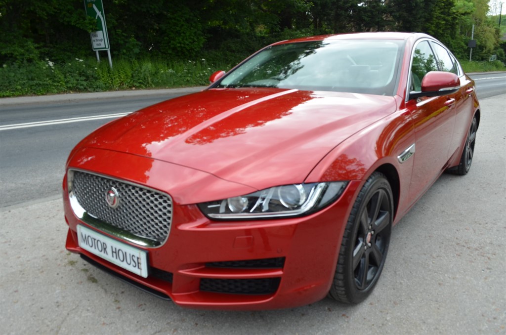 2017 Jaguar XE