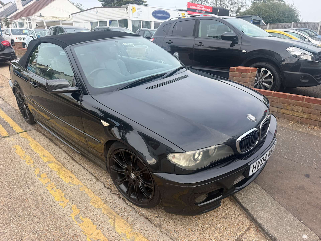 2004 BMW 3 Series