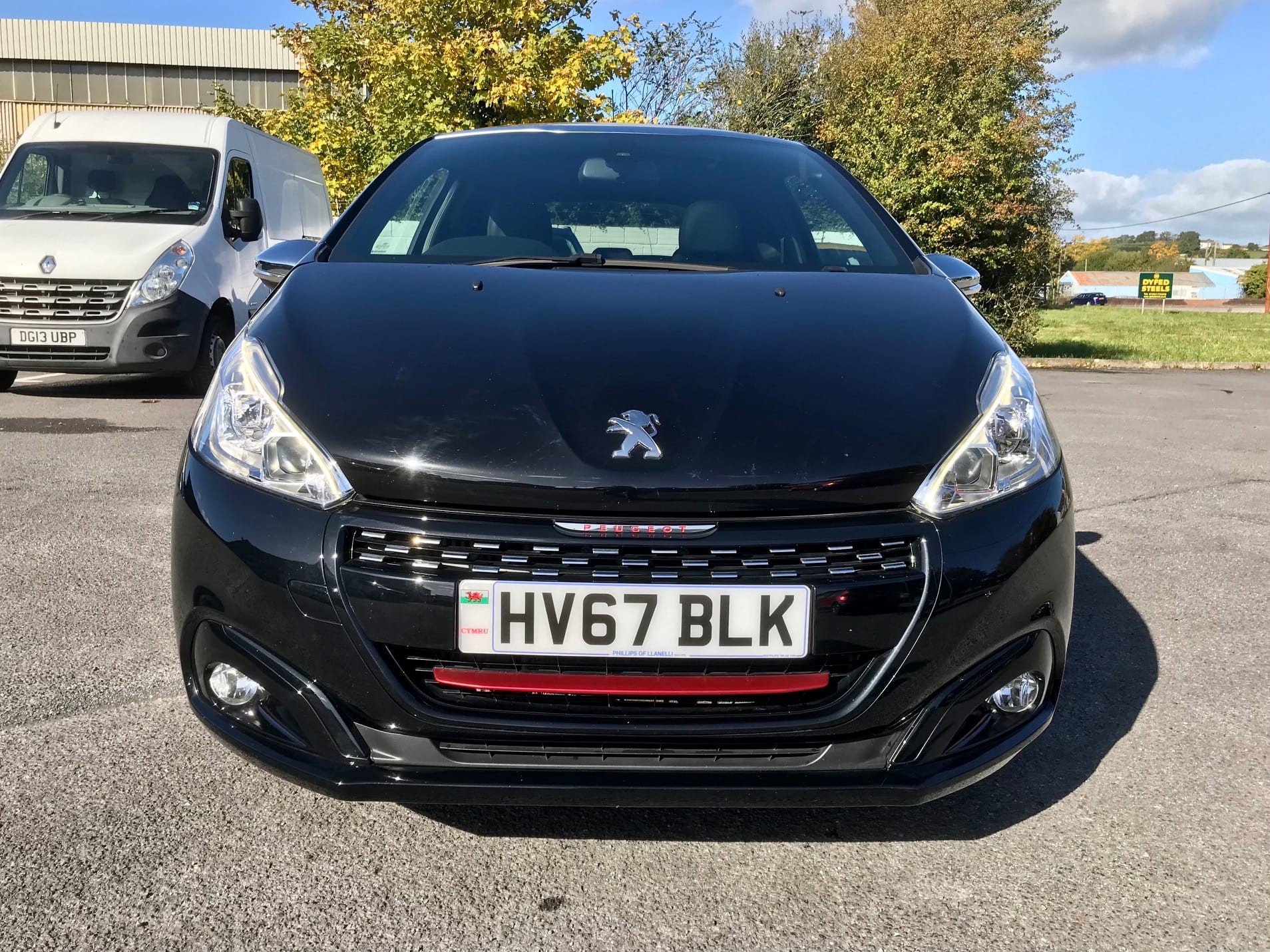 How to use Apple Carplay on Peugeot 208 GTi 