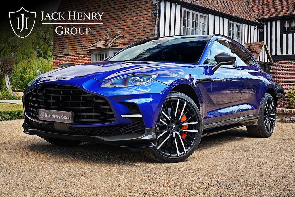 Aston Martin Dbx