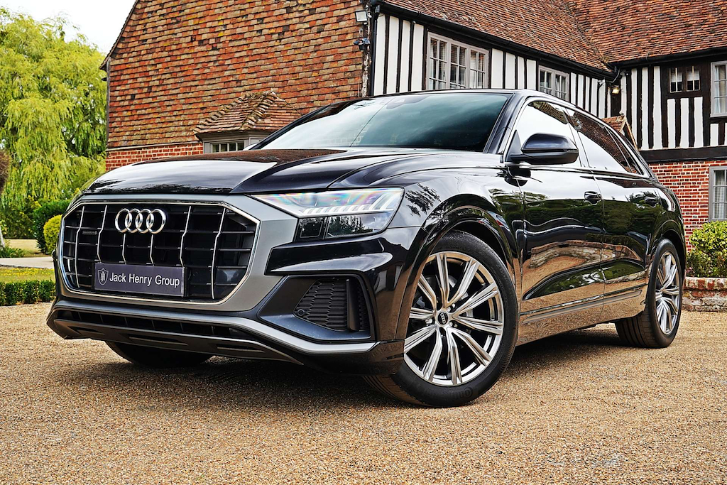 Audi Q8